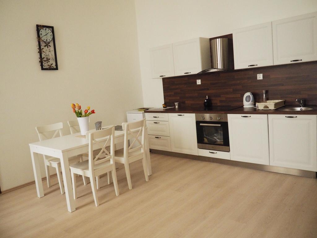 Apartment In Historical Part - Old Town Top Address 布拉迪斯拉发 外观 照片